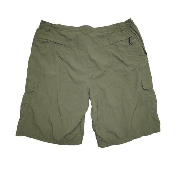 Columbia Titanium Cargo Hiking Shorts Men's XL Olive Green Nylon Utility Outdoor - Picture 3 of 4